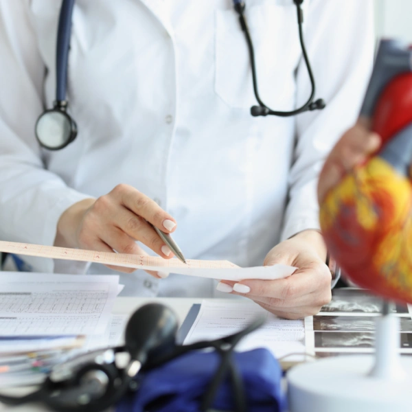Troponin-Werte-Tabelle mit Grenzwerten im Überblick